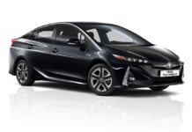 Toyota Prius plug-in Hybrid, ora cinque posti e gamma di funzioni hi.-tech