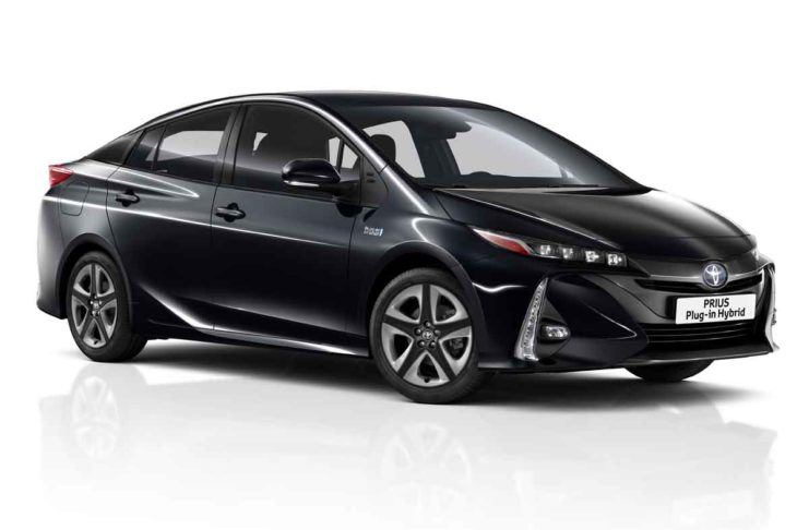 Toyota Prius plug-in Hybrid, ora cinque posti e gamma di funzioni hi.-tech