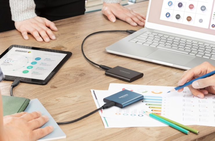 SSD Samsung T5, “mini-micro” HD  cinque stelle superscontato su Amazon: 84,55€