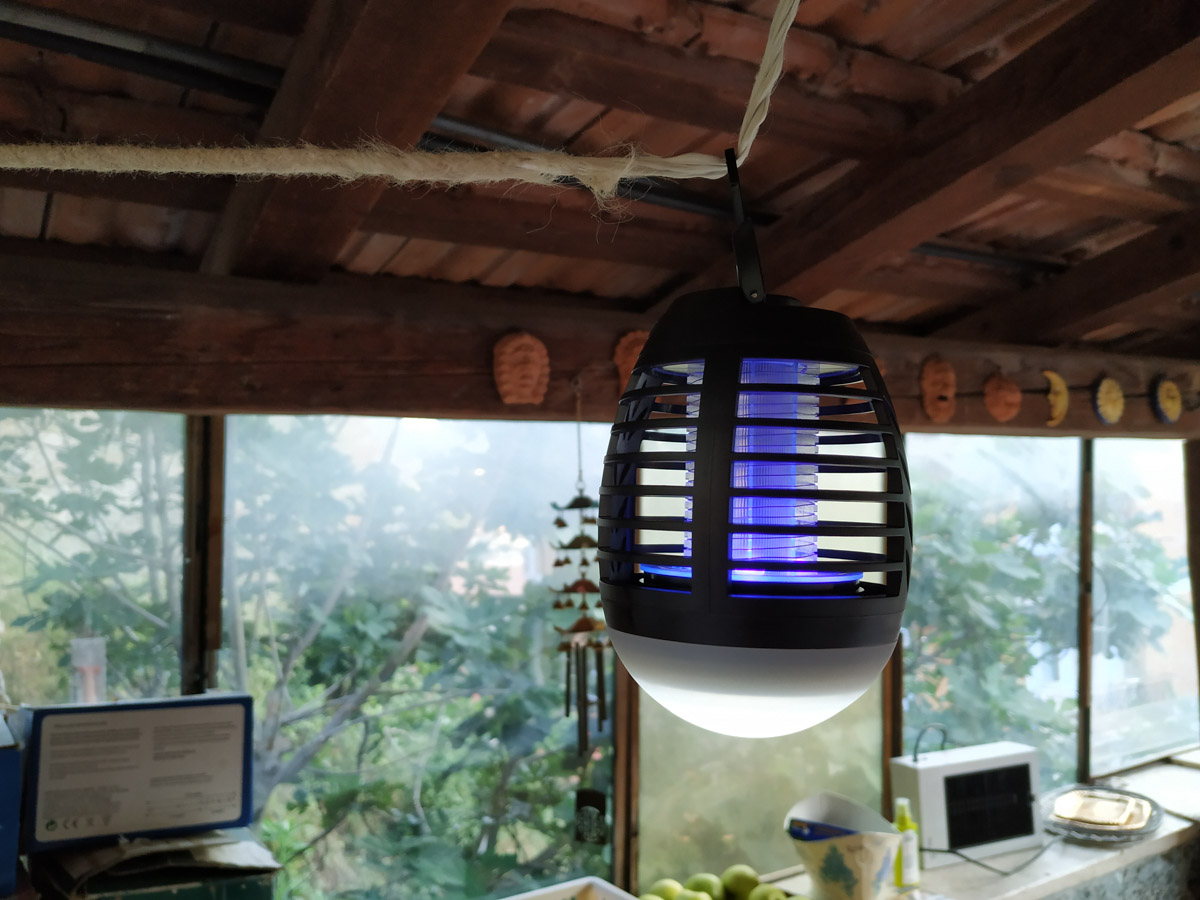 Recensione Hisome Bug Zapper Light, l’anti-zanzare tutto da appendere