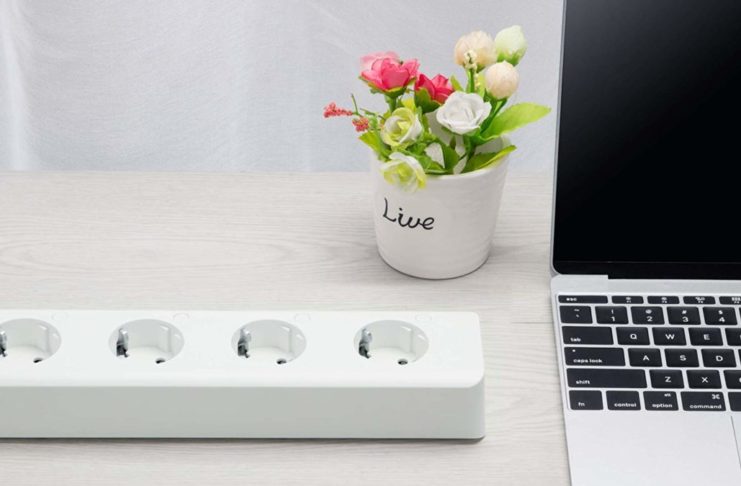 VOCOlinc VP2, su amazon la multipresa Smart con 4 prese indipendenti fino a 2300W