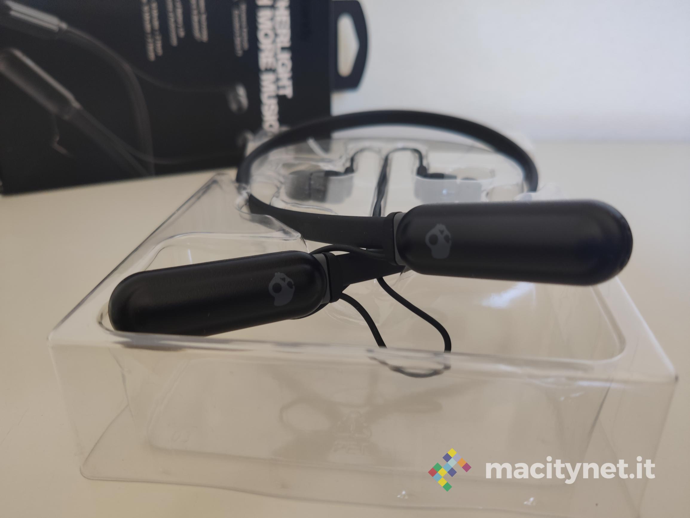 Recensione Skullcandy Ink’d+, le cuffie per fare jogging cariche in 10 minuti Recensione Skullcandy Ink’d+, le cuffie per fare jogging cariche in 10 minuti