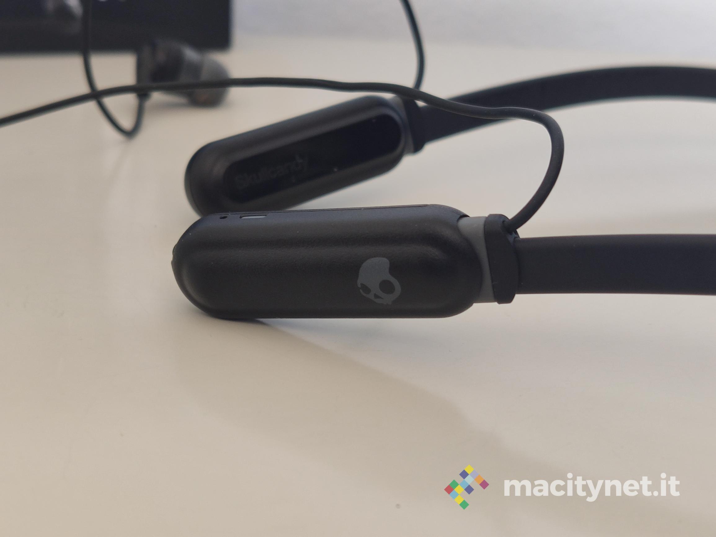 Recensione Skullcandy Ink’d+, le cuffie per fare jogging cariche in 10 minuti Recensione Skullcandy Ink’d+, le cuffie per fare jogging cariche in 10 minuti