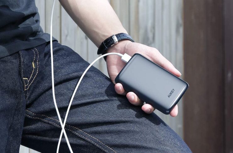 Powerbank da 10.000 mAh con USB-C e Power Delivery: solo oggi a 23,99 euro