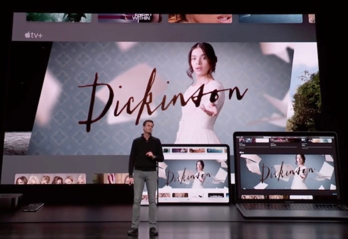 Apple TV+, ecco il trailer della serie Dickinson con Hailee Steinfeld