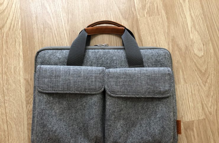 In prova la borsa Inateck per notebook 13 pollici