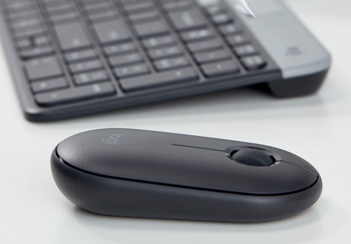 Logitech Pebble M350: il mouse piccolo e versatile con stile a 25,99 euro