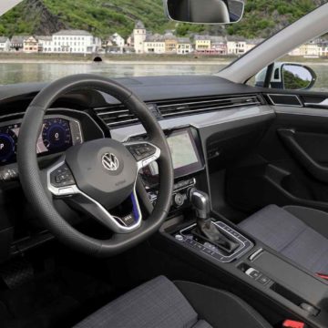 Nuova Passat GTE, ora con più autonomia elettrica