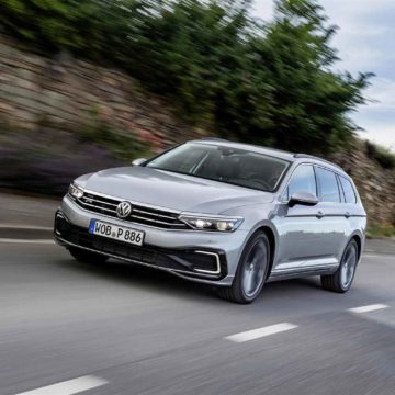 Nuova Passat GTE, ora con più autonomia elettrica