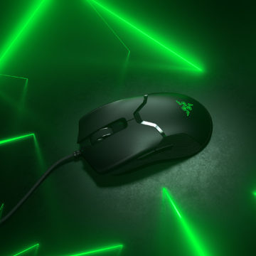 Razer presenta Viper, il primo mouse a clic ottico 5G al mondo
