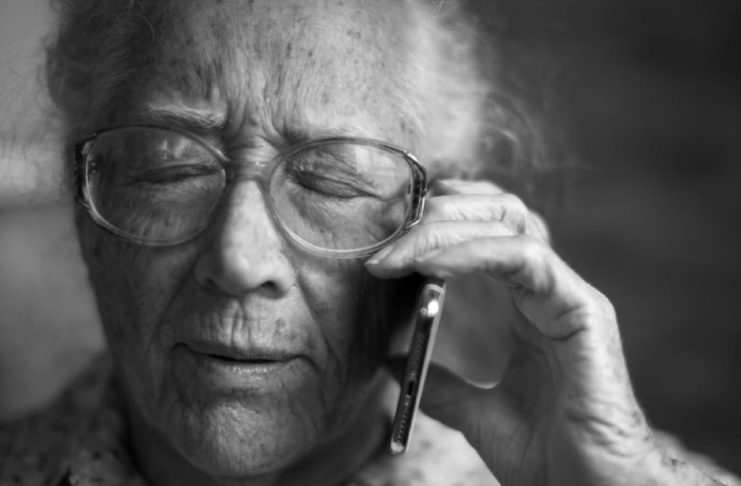 Apple studia come iPhone e Apple Watch possano rilevare la demenza