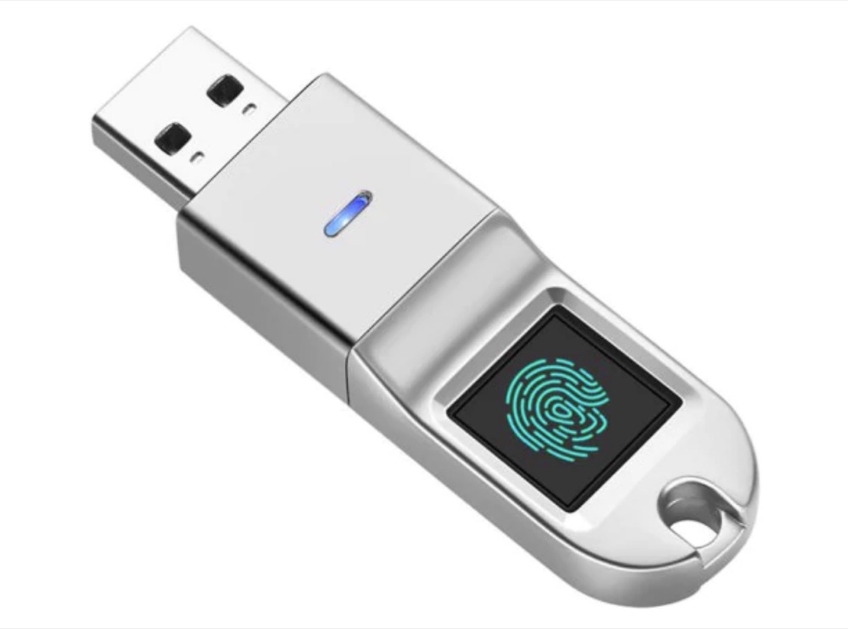 Gocomma GH008, la chiavetta USB con sblocco tramite impronta digitale