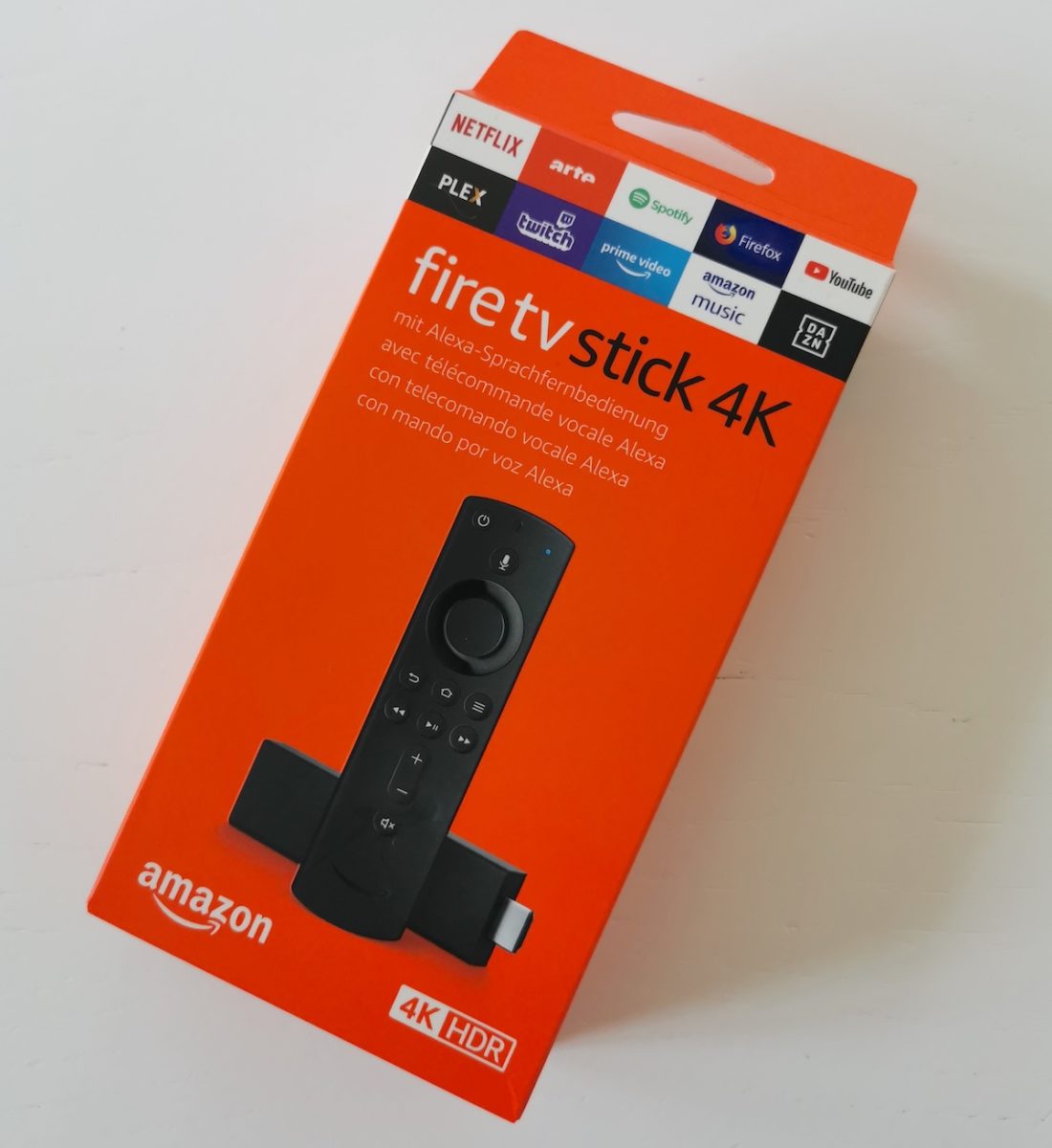 Amazon Fire TV Stick ora è 4K, aggiunge telecomando vocale, interfaccia a video e associa Amazon Echo