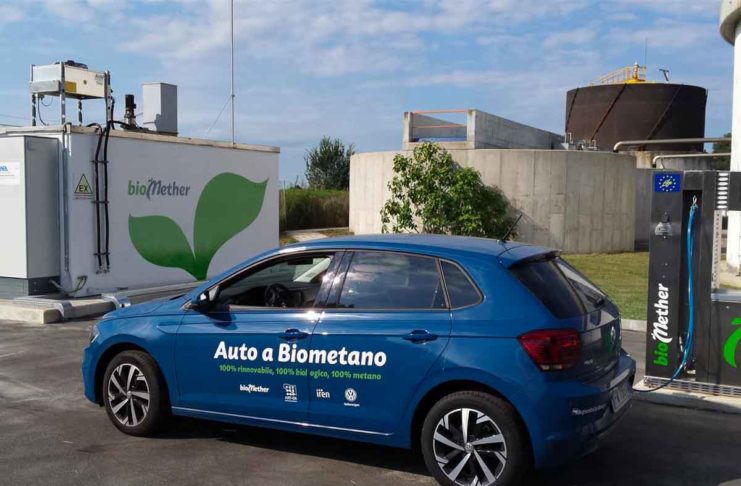 Volkswagen sperimenta in Italia il biometano come combustibile per auto