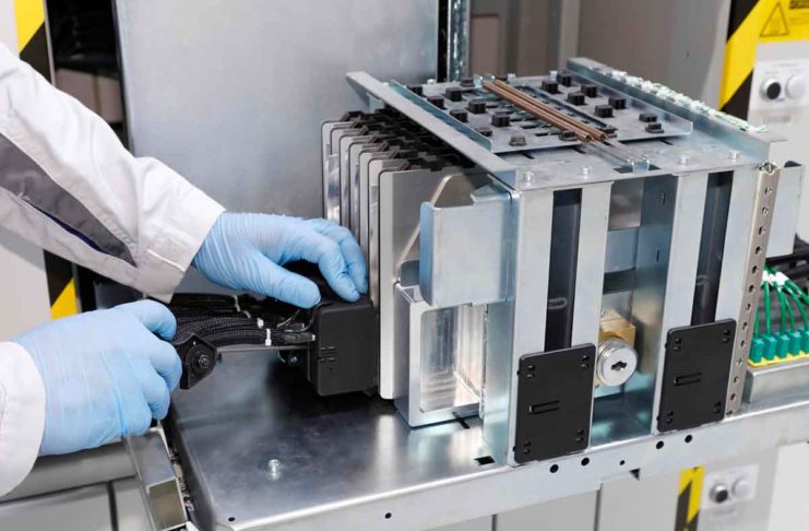Il Gruppo Volkswagen ha avviato lo sviluppo e la produzione di celle batteria a Salzgitter