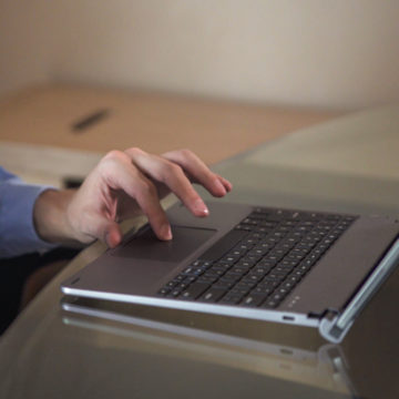 La cover Libra per iPad Pro è la prima al mondo con trackpad