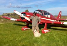 Precipita da un aereo e sopravvive un anno nel deserto: è un iPhone