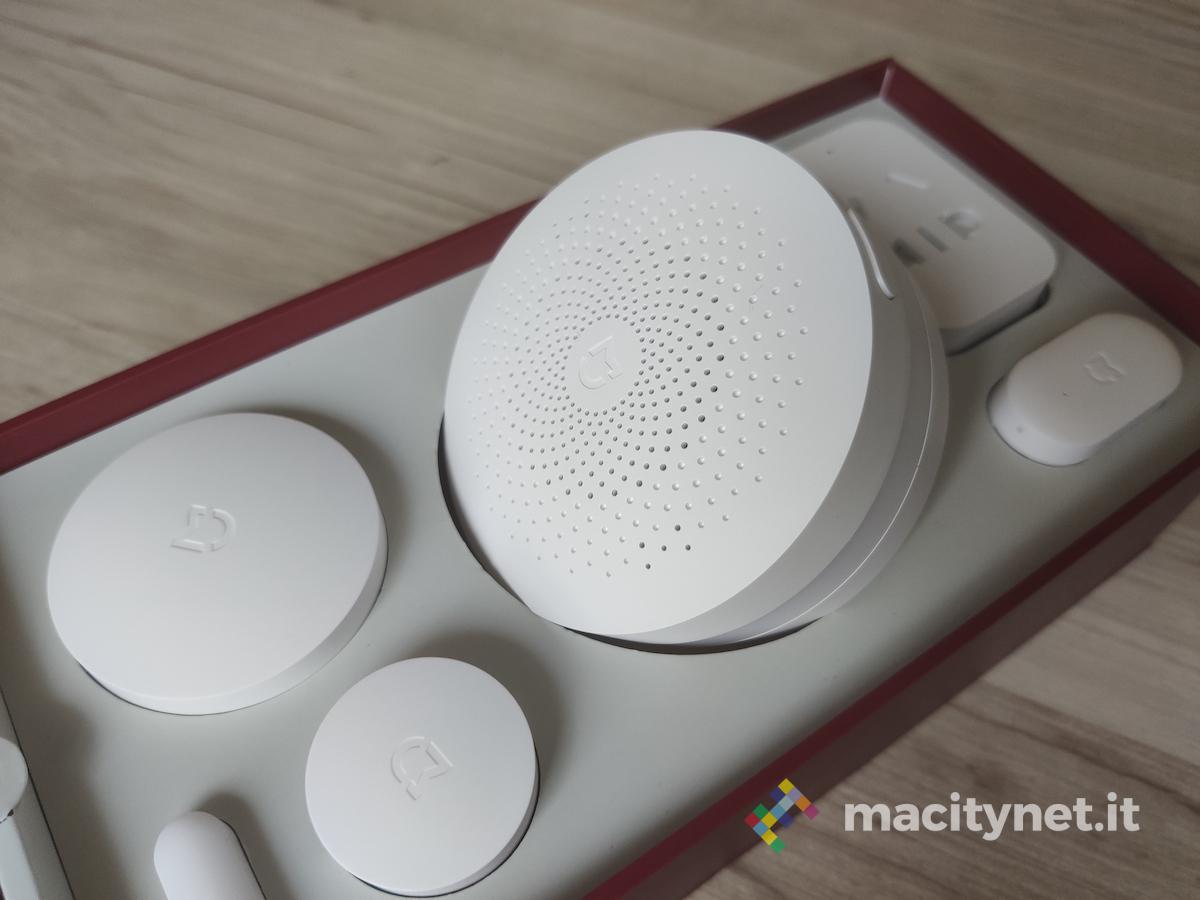 Xiaomi Mijia Smart Socket Set, presa di contatto con il kit per la sicurezza domestica a 360 gradi