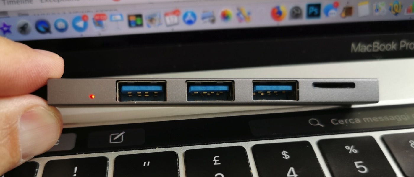 Recensione micro-hub USB-C GoComma con 3 prese USB e lettore microSD card a meno di 7 Euro da portare in tasca