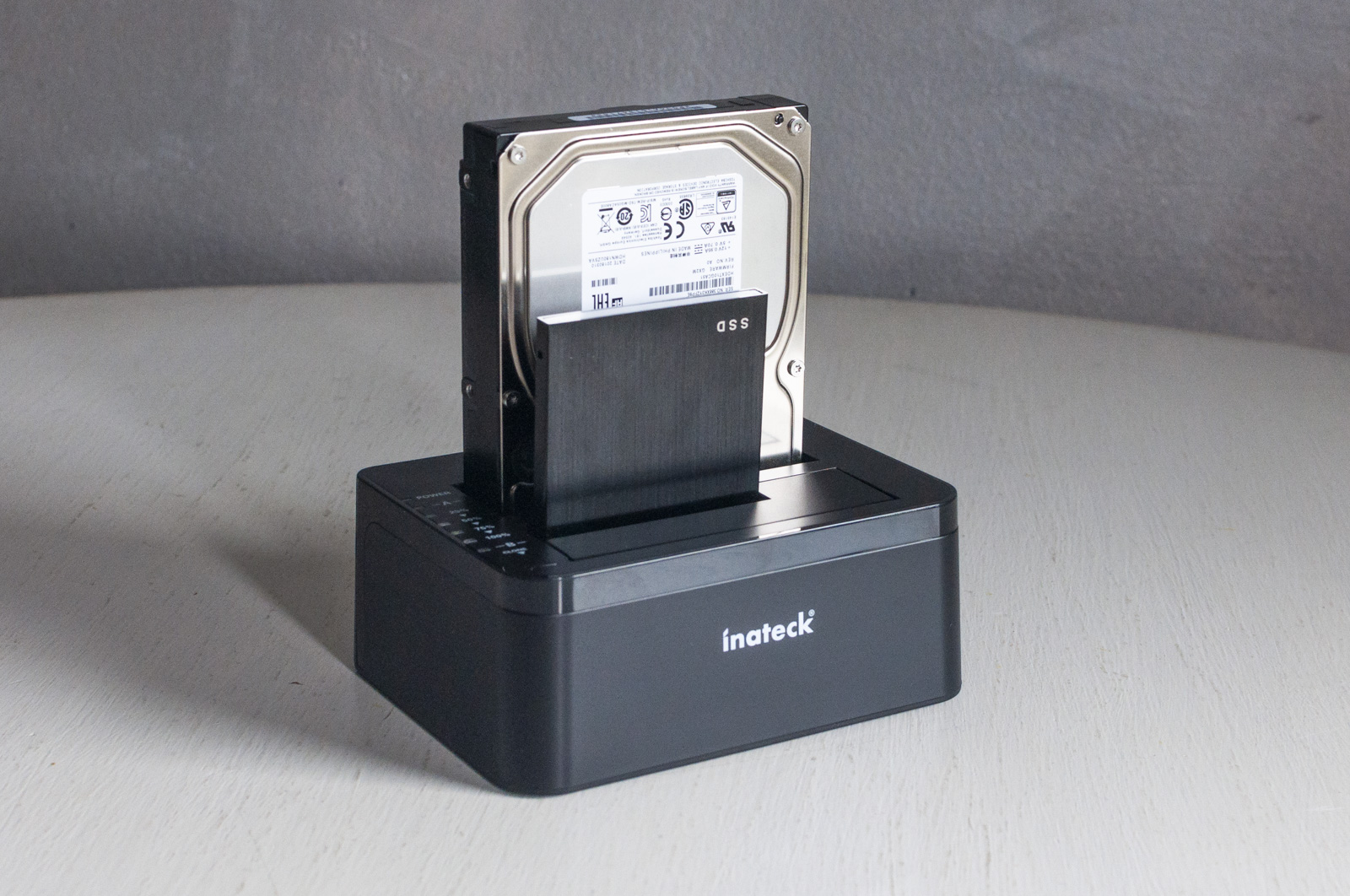 Recensione Inateck Docking Station, dischi sempre a posto anche senza