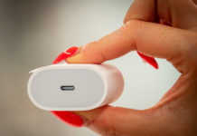 Unboxing e maxi confronto di iPhone 11 [Red], iPhone 11 Pro e Max italiani