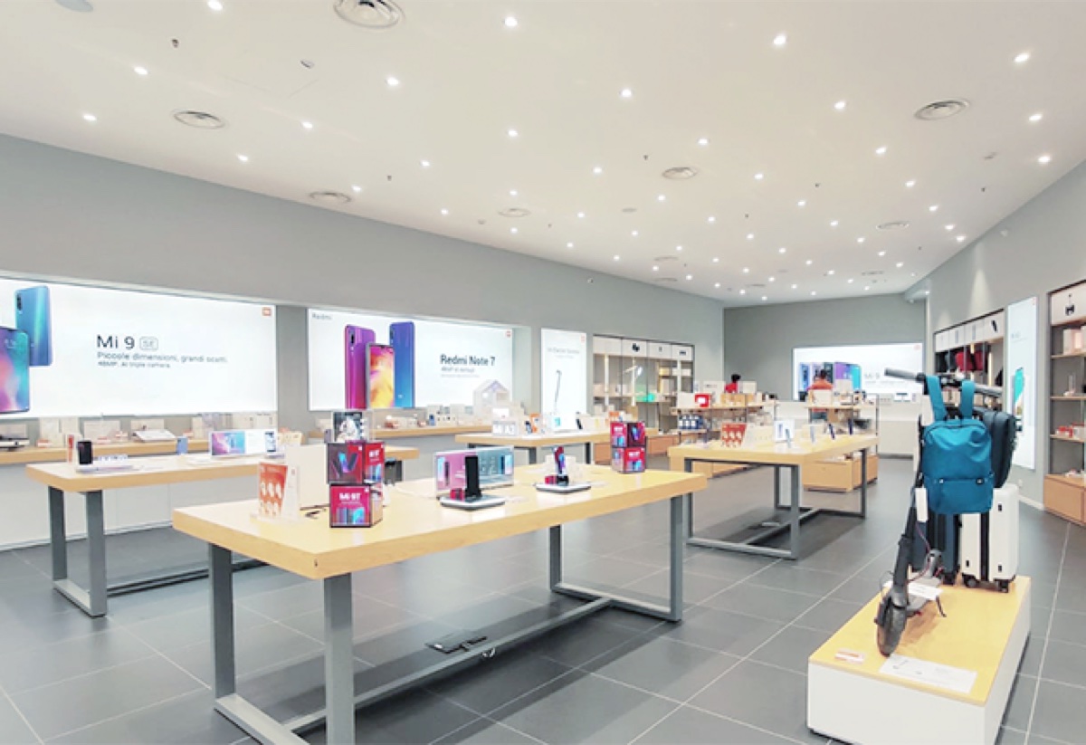 Xiaomi scalda i motori per il nuovo Mi Store a Rozzano Xiaomi scalda i motori per il nuovo Mi Store a Rozzano
