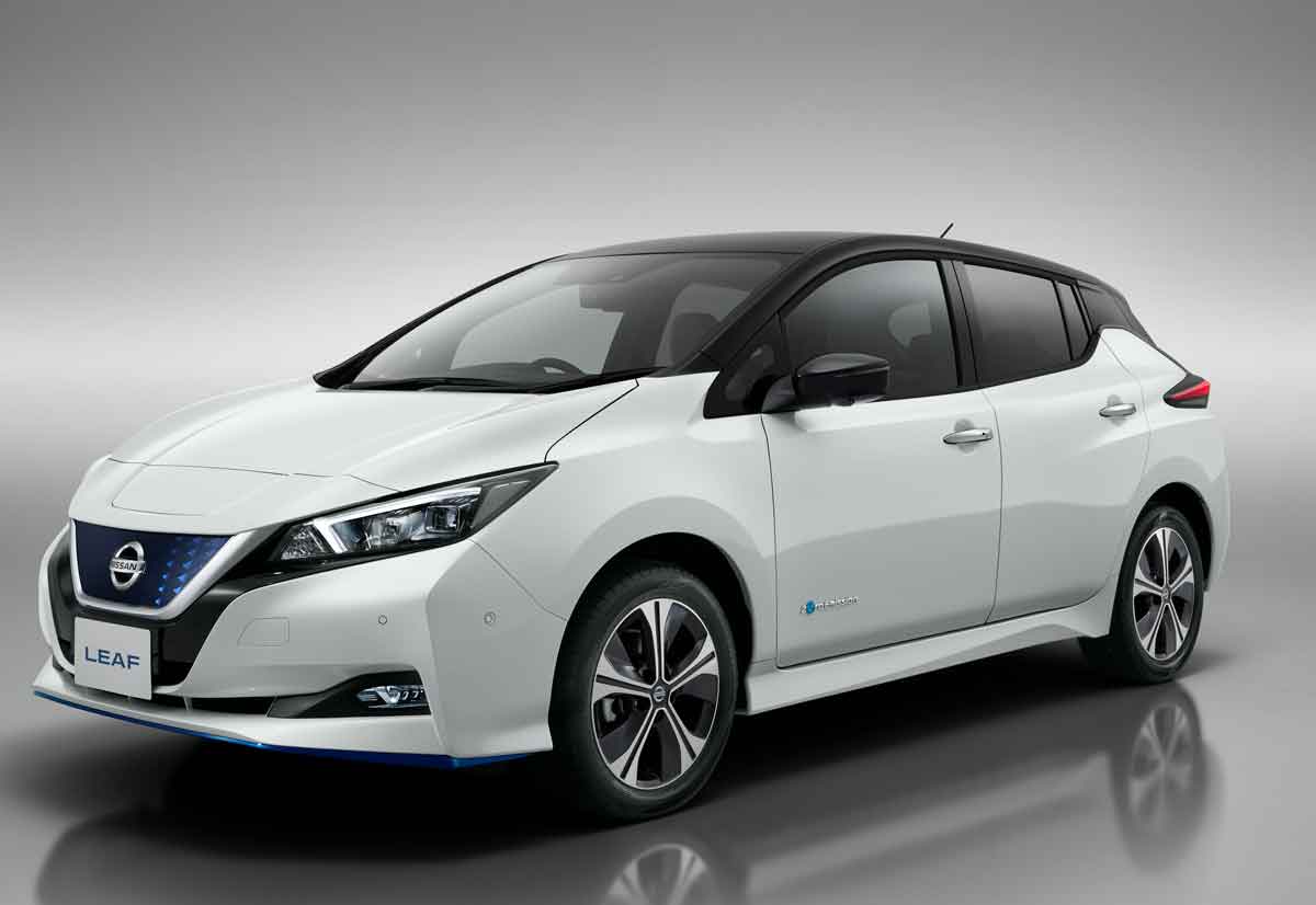 nissan LEAF