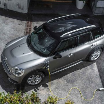 Al Salone di Francoforte l’anteprima di nuova Mini Cooper SE a zero emissioni