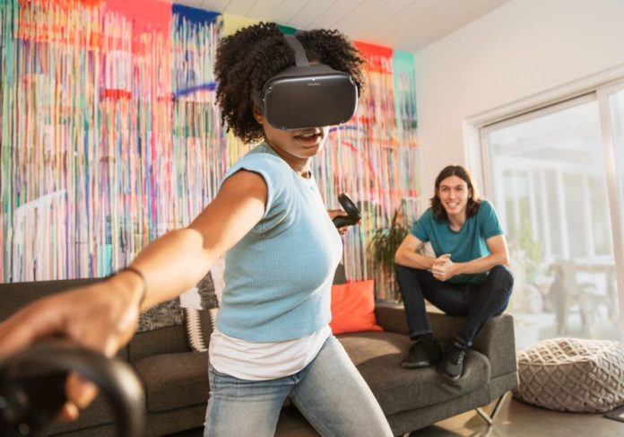 Facebook potenzia il visore di realtà virtuale Oculus Quest con Oculus Link