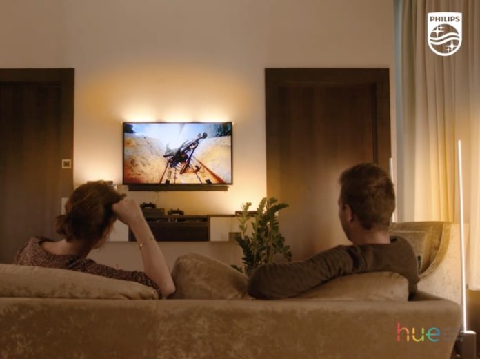 Philips Hue Play HDMI Sync Box: sincronizza le luci Hue con tutti i contenuti video