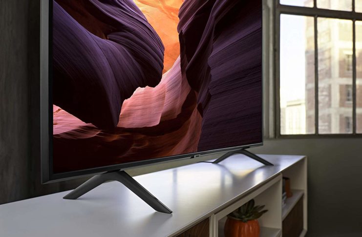 Offerta Amazon su TV Samsung con Airplay 2 e TV+ con sconti al 53% anche con Soundbar