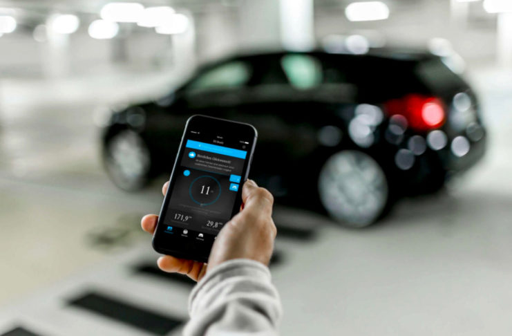 Utenti dell’app di Mercedes-Benz a loro insaputa mostrano dettagli sui loro spostamenti a terzi