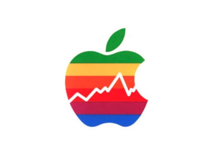 Nancy Paxton, la voce di Cupertino per gli investitori si ritira dopo 33 anni in Apple