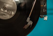 Amazon Vinyl Week, scatta la settimana di sconti sui dischi in vinile
