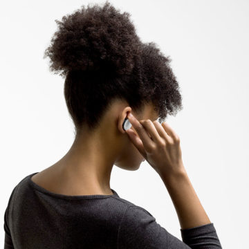 Microsoft Surface Earbuds sono i nuovi concorrenti di AirPods