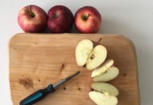 Chi ripara le mele di iPhone e Mac?