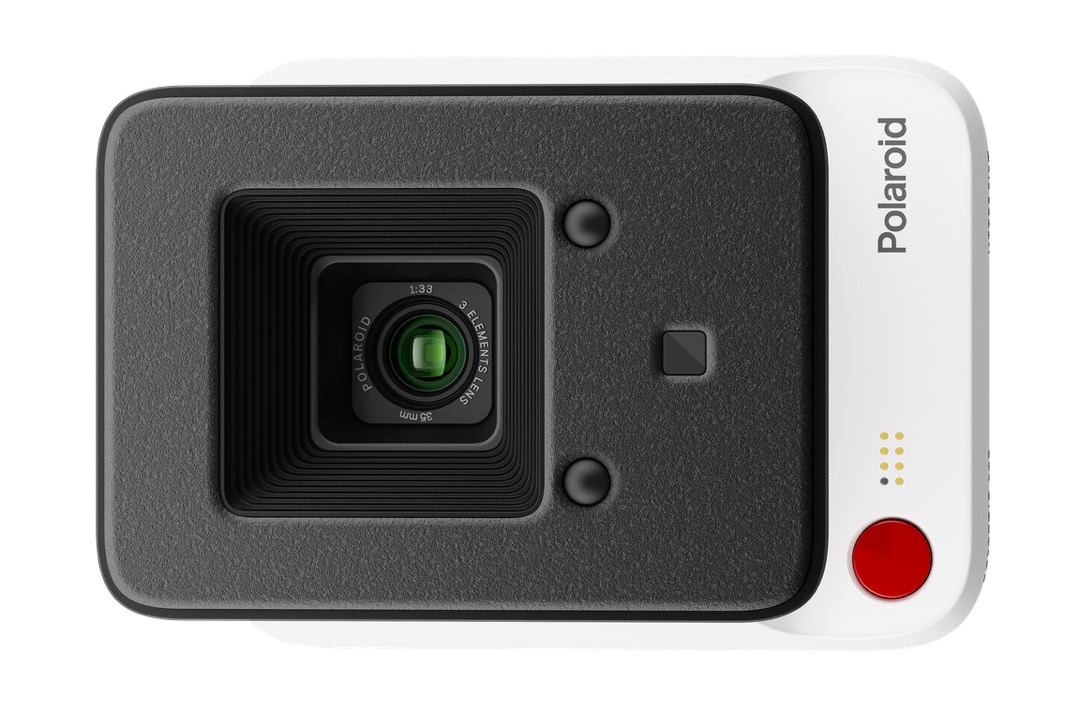 Polaroid Lab arriva in Italia: sfida aperta al concorrente Impossible Polaroid Lab arriva in Italia: sfida aperta al concorrente Impossible