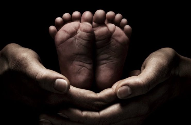 Apple TV+, ecco il trailer della serie Servant, del maestro del brivido Shyamalan