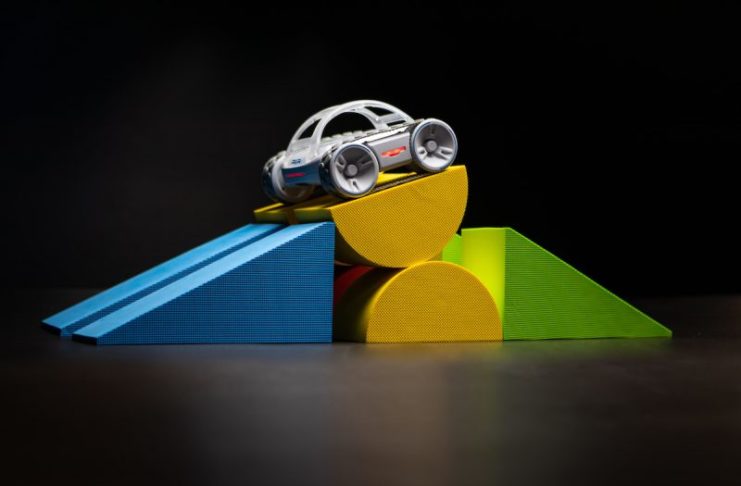 RVR è il nuovo robot programmabile di Sphero, ora disponibile in tutto il mondo