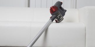 Black Friday, tre prodotti top per la casa: aspirapolvere Hoover, asse da stiro Foppa Pedretti, planetaria Kenwood