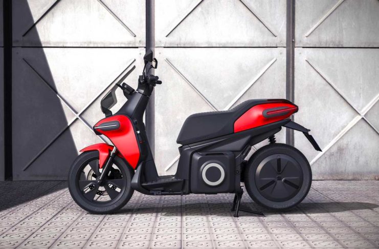 SEAT ha creato una divisione per promuovere la mobilità urbana e ha presentato l’e-Scooter concept