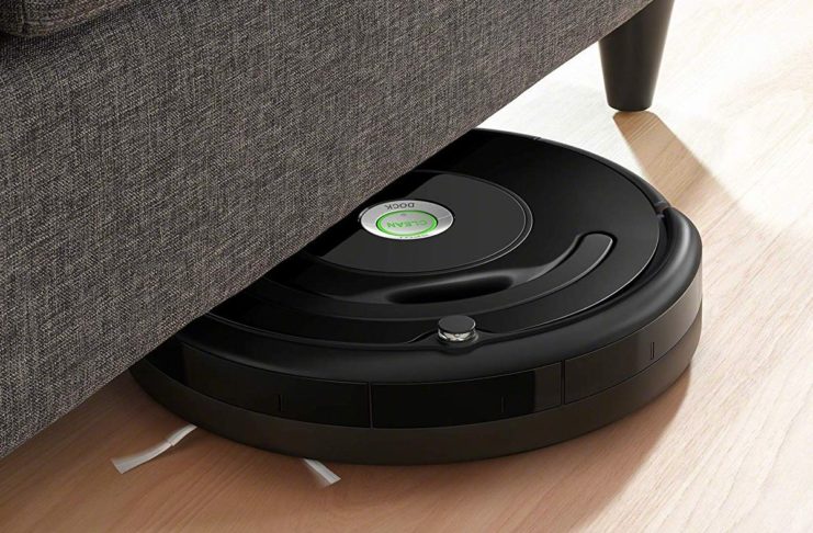 Black Friday: Roomba 671, robot aspirapolvere efficiente e silenzioso solo 199,99€
