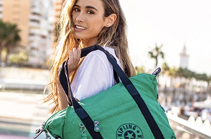 Sconti oltre il 50% su borse, zaini, portapenne e accessori Kipling solo per oggi su Amazon