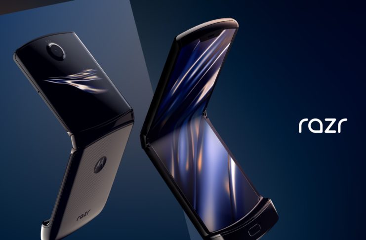 Motorola RAZR è il primo Android a conchiglia con schermo pieghevole