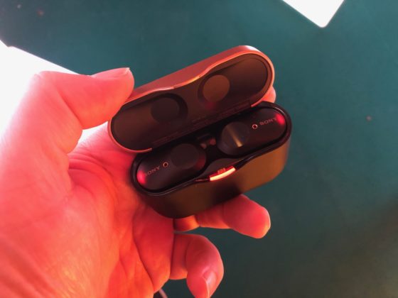 Sony sale sulla slitta di Babbo Natale