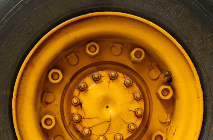 Risparmio energetico: accordo sull’etichettatura dei pneumatici