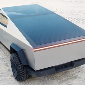 Tesla Cybertruck è un autoblindo ecologico veloce come una Ferrari