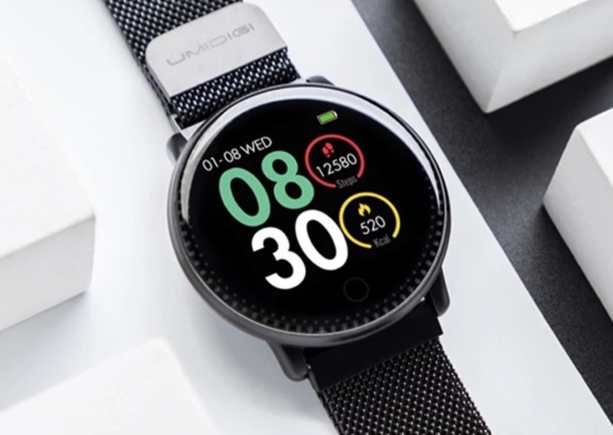 Lo smartwatch ultrasottile Umidigi Uwatch 2 è in offerta lampo a soli 28,19 euro