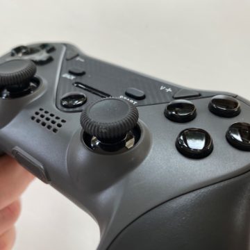 Aiino HeroPad, il controller di gioco per Apple Arcade funziona su iPhone, iPad e Apple TV e… Android