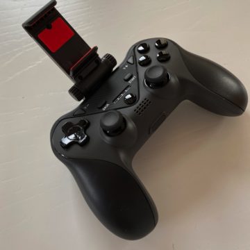 Aiino HeroPad, il controller di gioco per Apple Arcade funziona su iPhone, iPad e Apple TV e… Android